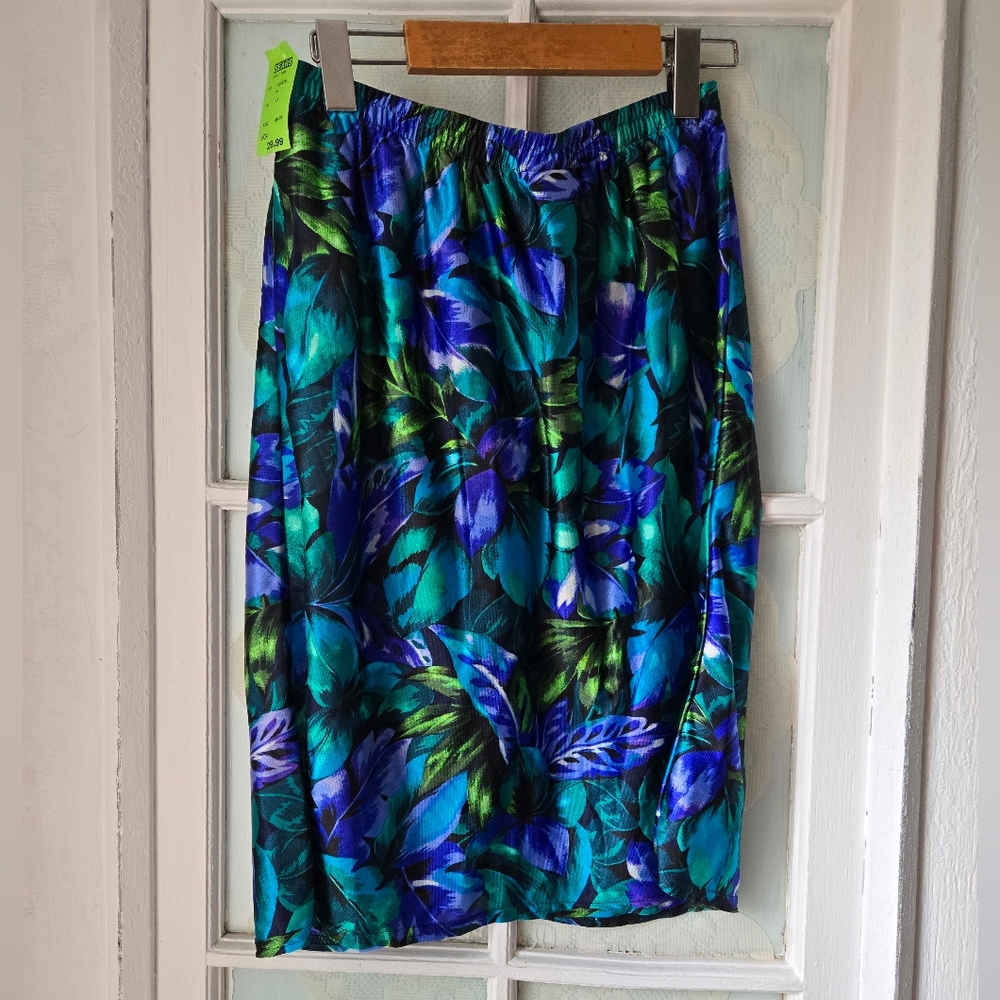 James Hawaii Blue Tropical Nylon Skirt – Size M - Picture 2 of 7